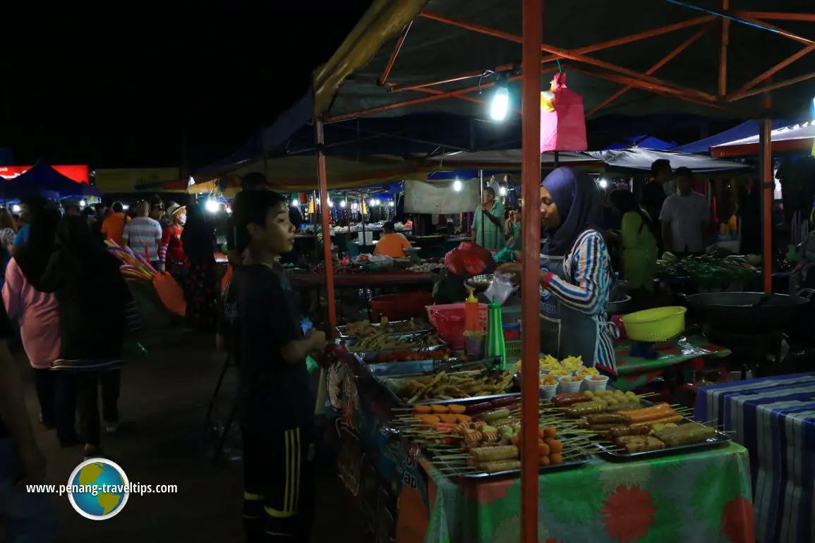 Pasar Malam Padang Matsirat