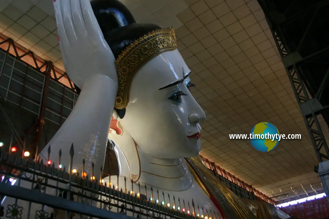 Chauk Htat Gyi Buddha, Yangon