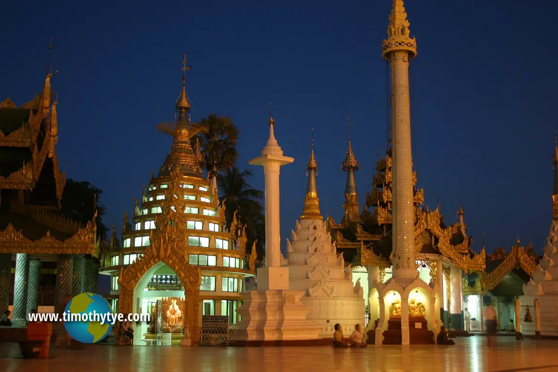 Shwedagon Pagoda, Yangon