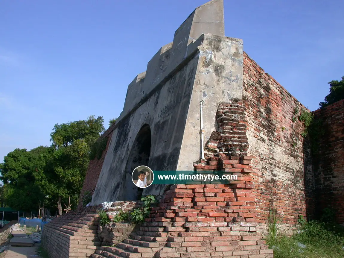 Pom Phet Fortress, Ayutthaya
