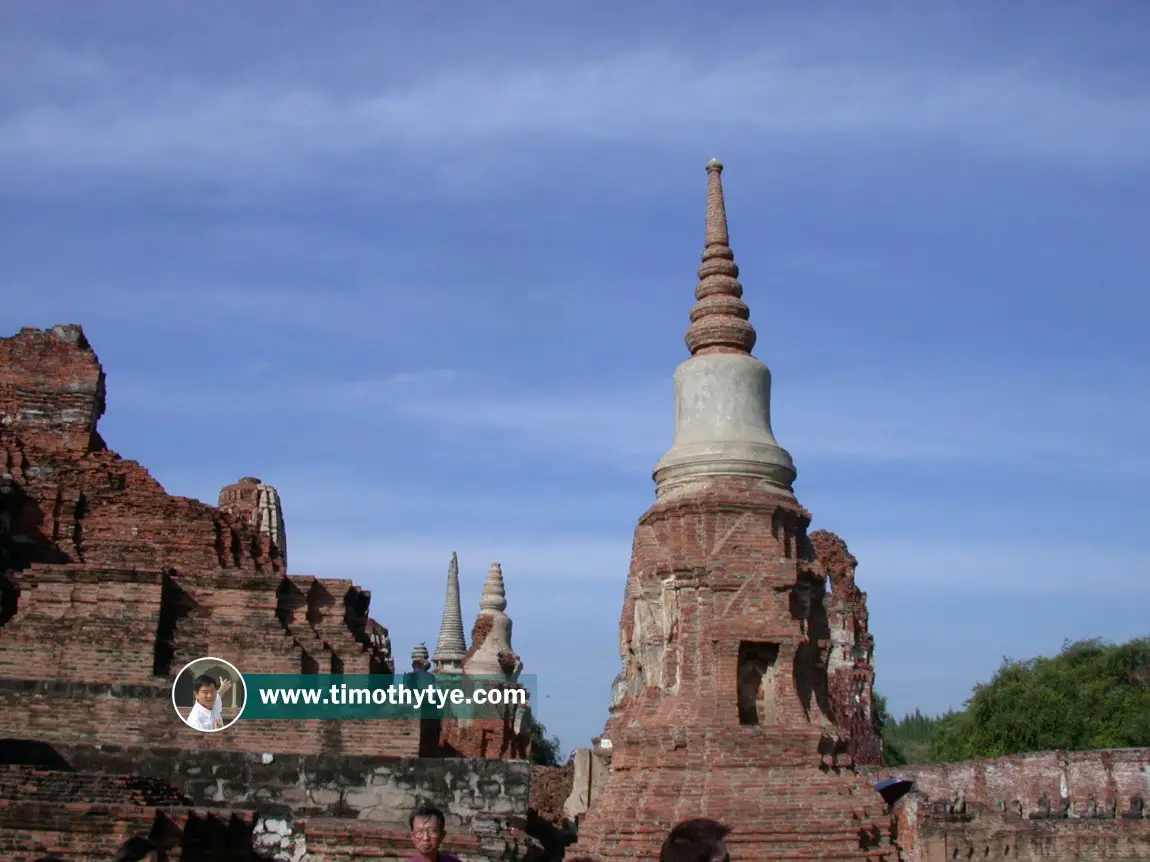 Wat Phra Mahathat Woramahawihan, Ayutthaya