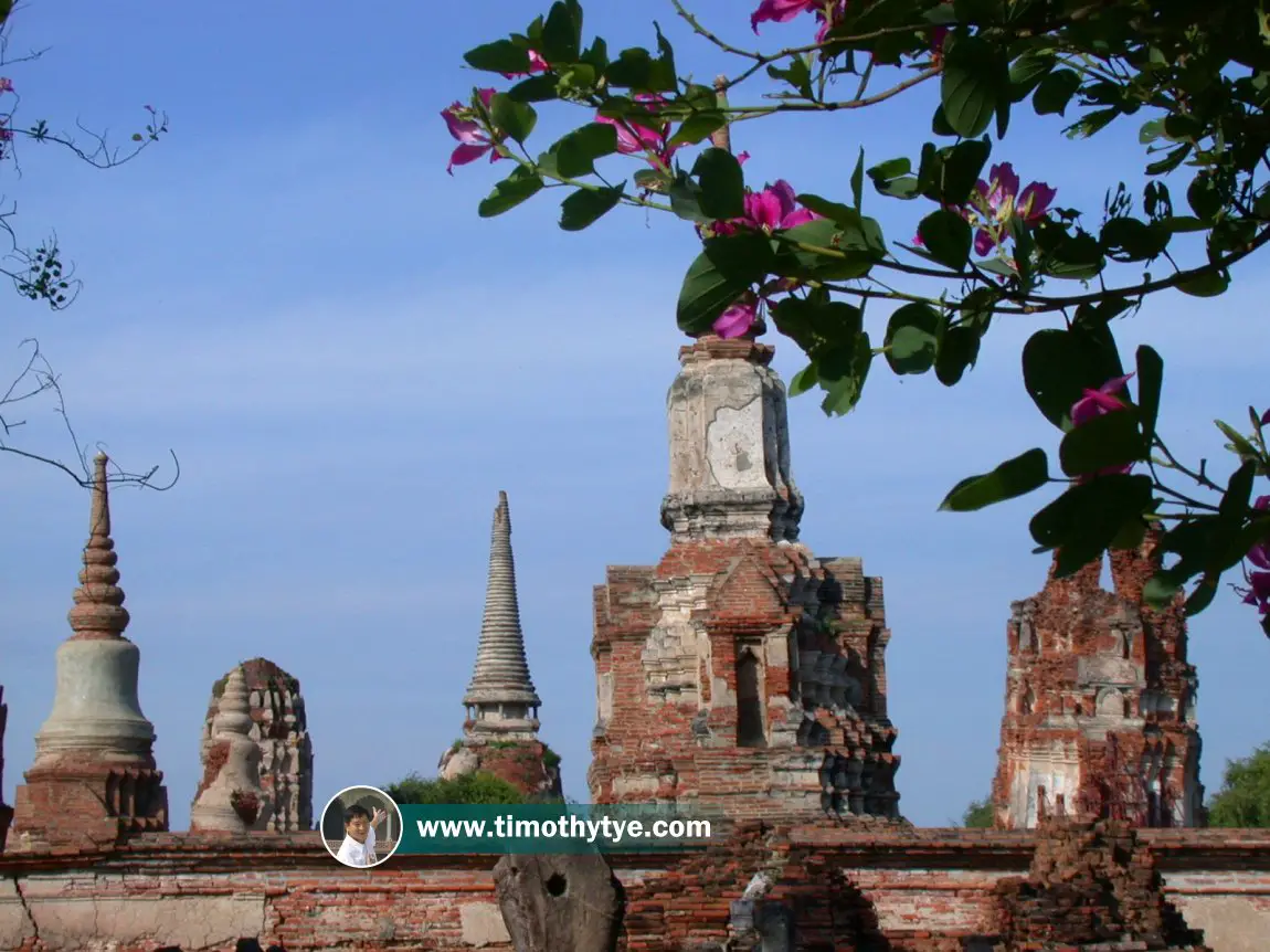 Wat Phra Mahathat Woramahawihan, Ayutthaya