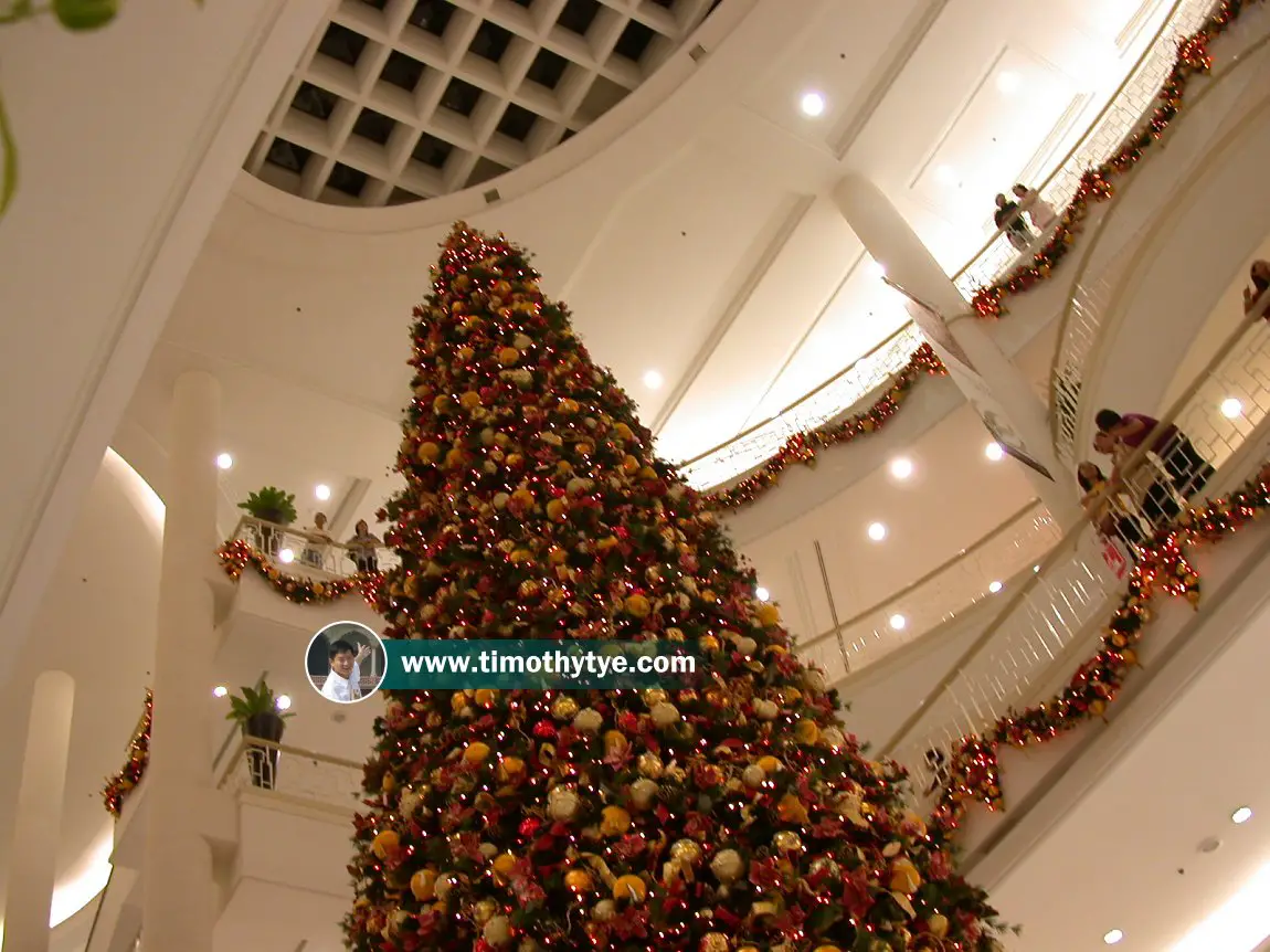 Gaysorn Shopping Center, Bangkok, Thailand