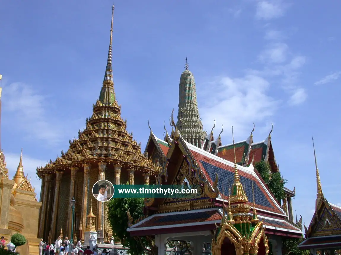 Wat Phra Kaew (Temple of the Emerald Buddha), Bangkok, Thailand