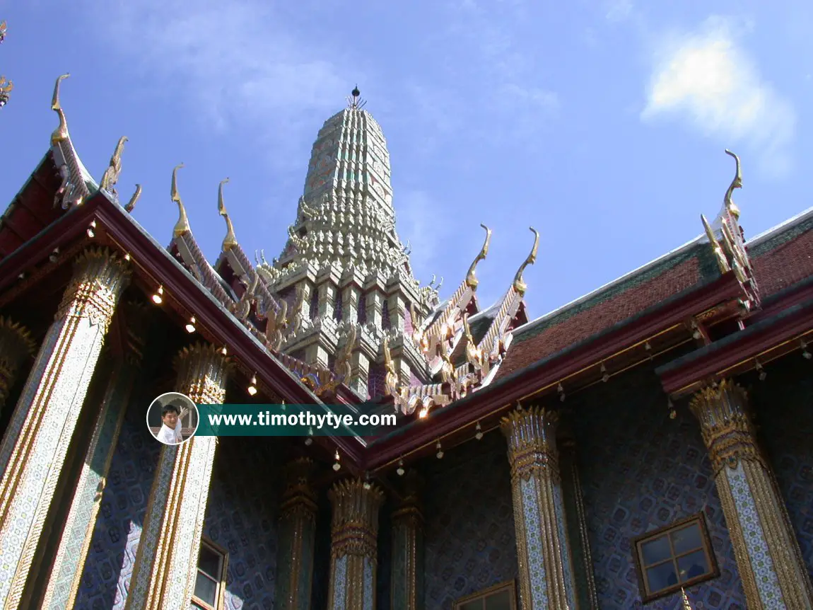 Wat Phra Kaew (Temple of the Emerald Buddha), Bangkok, Thailand