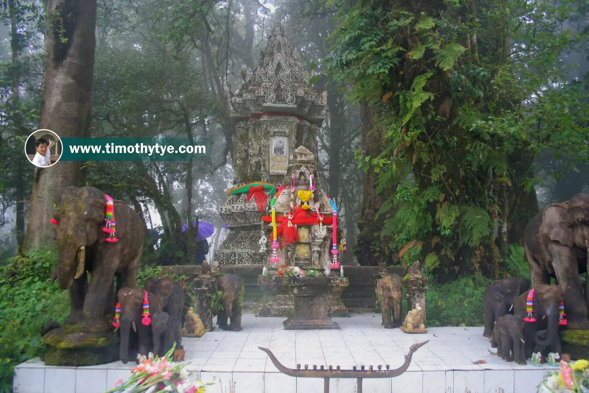 King Inthanon's Memorial Shrine