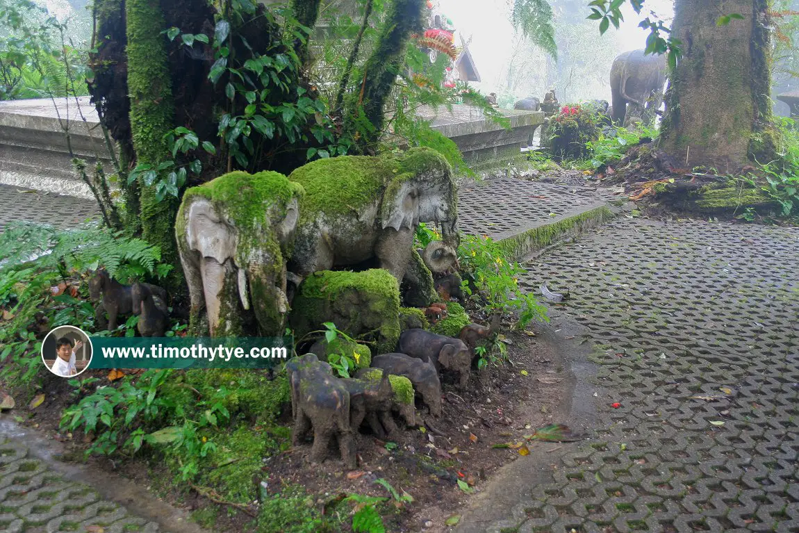 King Inthanon's Memorial Shrine