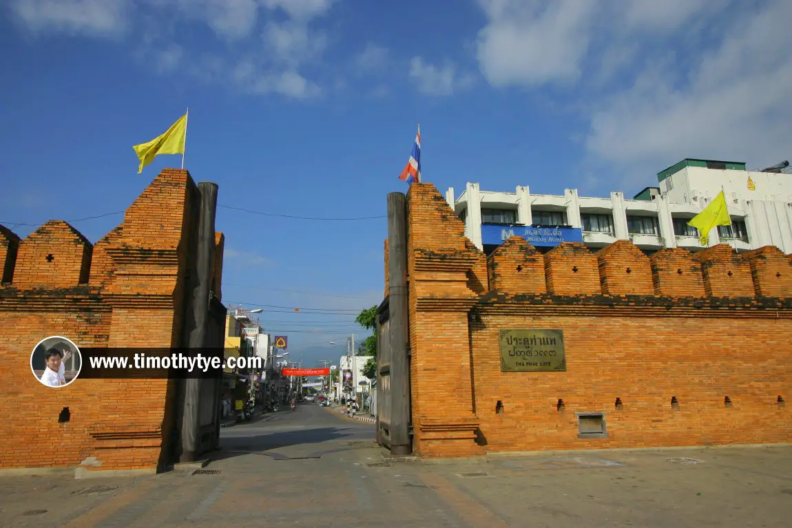 Gerbang Tha Phae, Chiang Mai