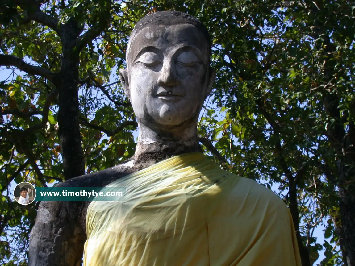 Wat Khao Phanom Phloeng, Si Satchanalai