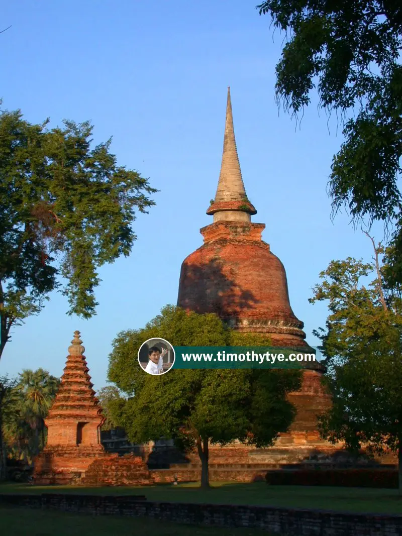 Wat Chana Songkhram, Sukhothai