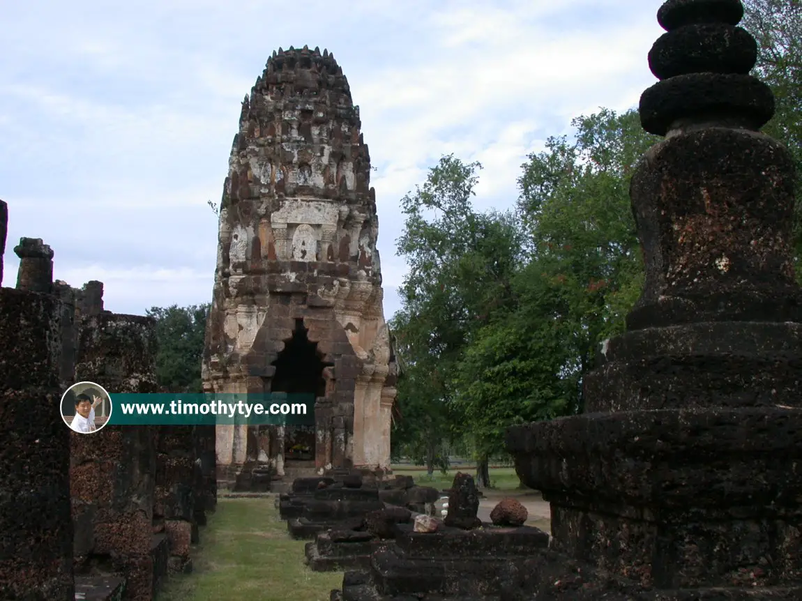 Wat Phra Phai Luang, Sukhothai